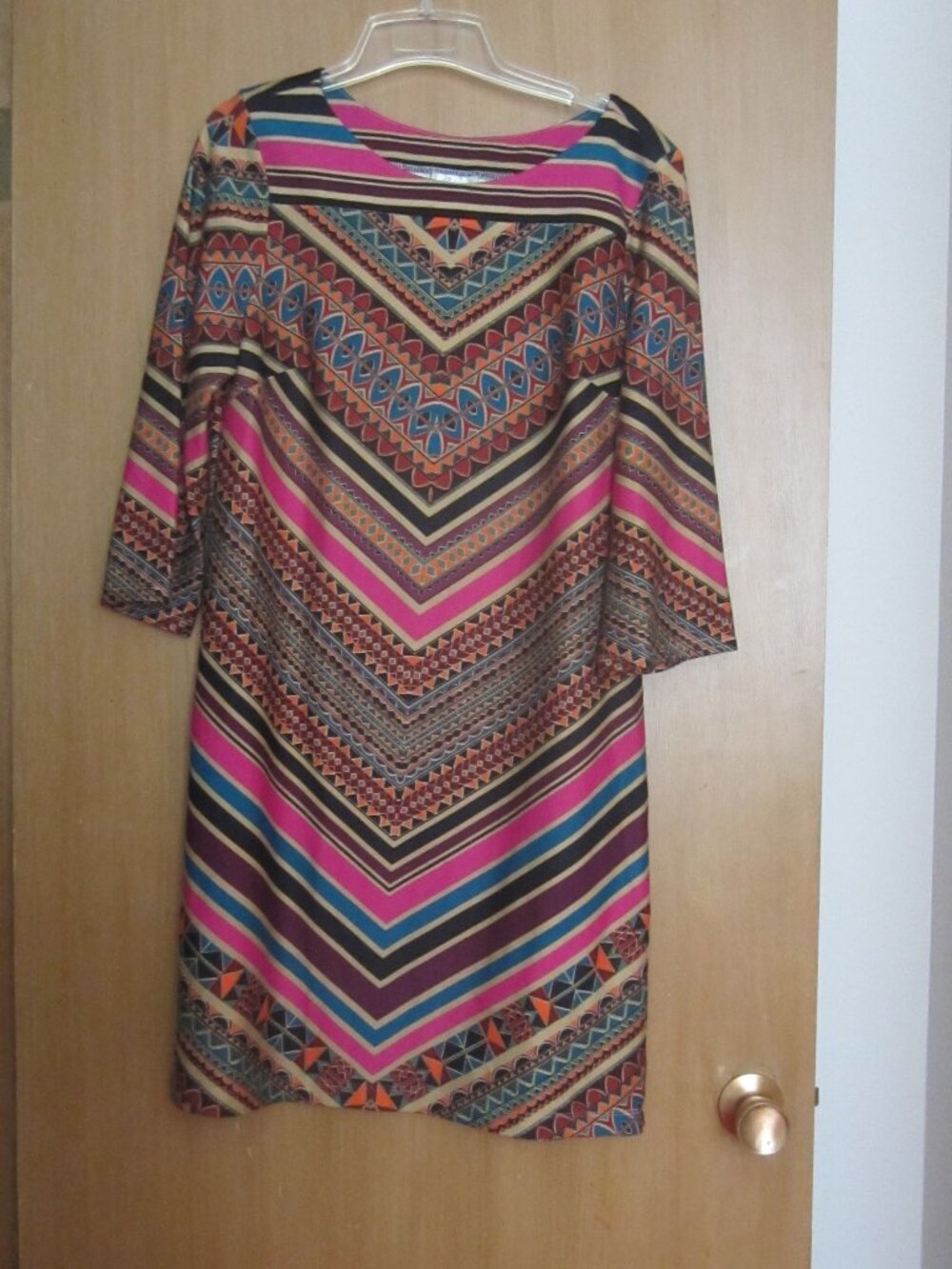 Women's Dress BEIGE by eci Size 10 Multicolor Knee Length